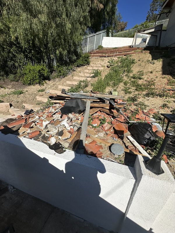 Tile debris removal
